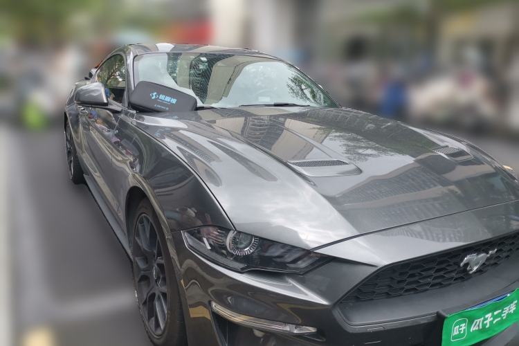 Used Ford Mustang 2018 2.3L EcoBoost Front Right 45 Deg