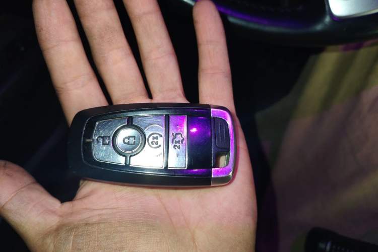 Used Ford Mustang  Vehicle Key