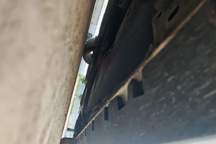Used Ford Mustang  Chassis Front Right