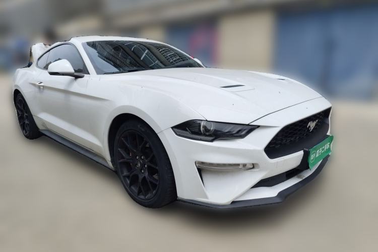 Used Ford Mustang 2018 2.3L EcoBoost Front Right 45 Deg