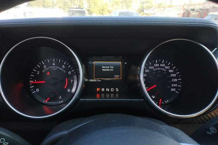 Used Ford Mustang 2018 2.3T Automatic Hardtop Standard Trim U.S. Specification Instrument Cluster