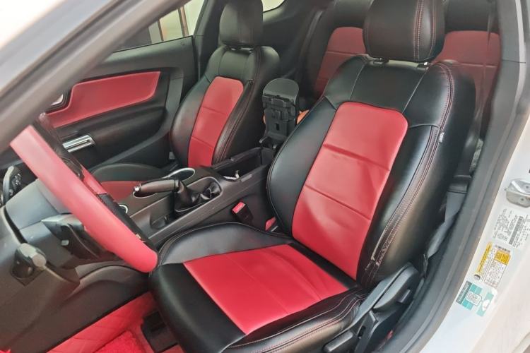 Used Ford Mustang  Left Front Seat