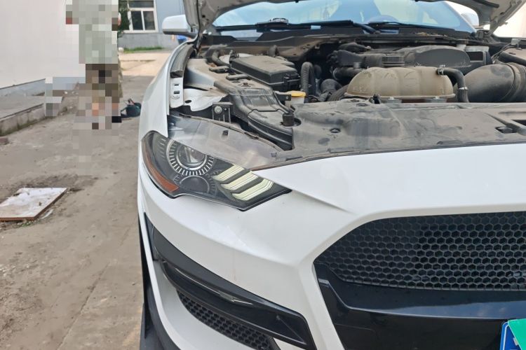 Used Ford Mustang  Right Front Headlight