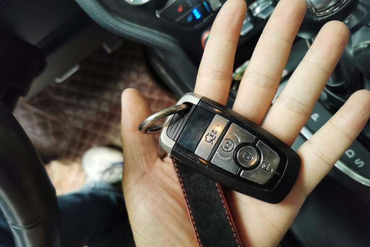 Used Ford Mustang 2018 2.3L EcoBoost Vehicle Key
