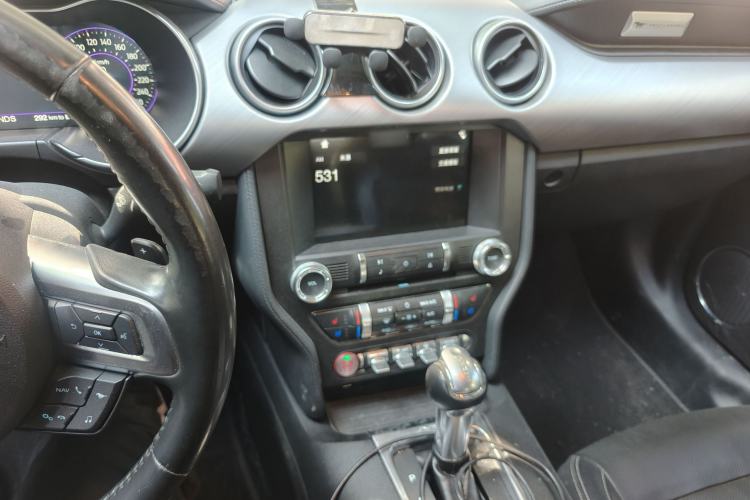 Used Ford Mustang 2018 2.3L EcoBoost Audio And AC Panel