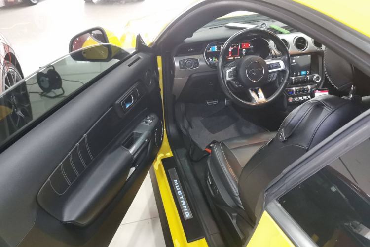 Used Ford Mustang 2018 2.3L EcoBoost Driver Seat