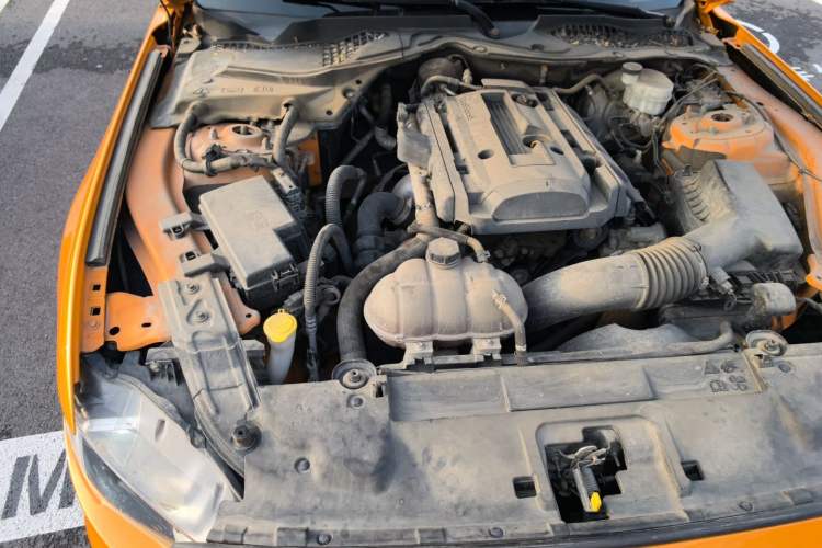 Used Ford Mustang  Engine Bay Right