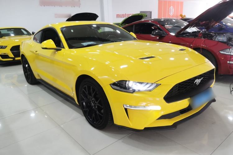 Used Ford Mustang 2018 2.3L EcoBoost Front Right 45 Deg