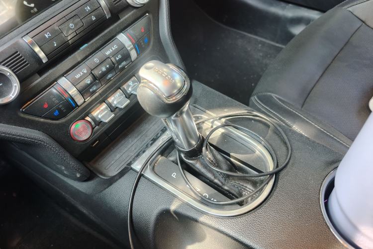 Used Ford Mustang 2018 2.3L EcoBoost Gear Lever