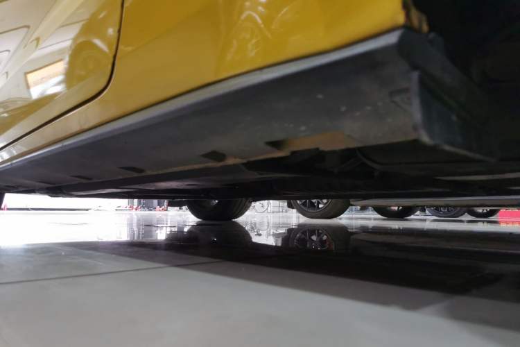 Used Ford Mustang 2018 2.3L EcoBoost Left Side Sill