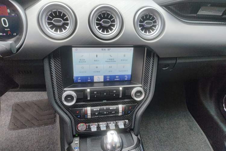 Used Ford Mustang 2019 2.3L EcoBoost Audio And AC Panel