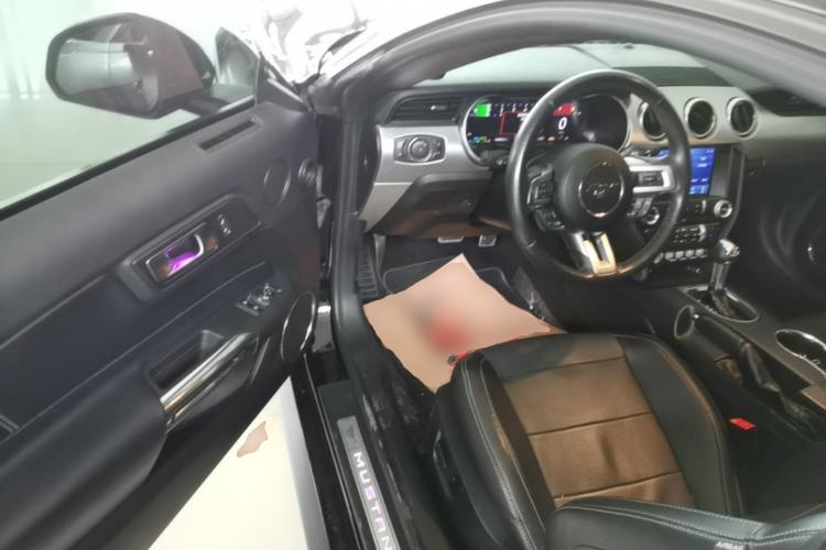Used Ford Mustang 2019 2.3L EcoBoost Driver Seat