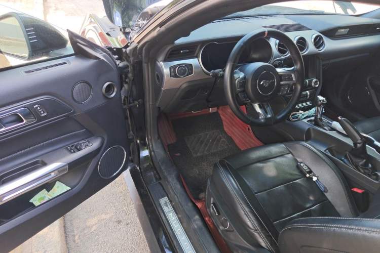 Used Ford Mustang 2019 2.3L EcoBoost Driver Seat