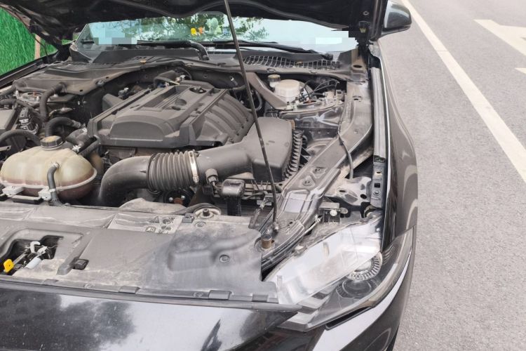 Used Ford Mustang 2019 2.3L EcoBoost Engine Bay Left