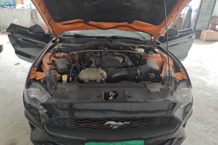 Used Ford Mustang 2019 2.3L EcoBoost Engine Bay