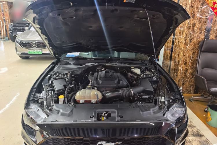 Used Ford Mustang 2019 2.3L EcoBoost Engine Bay