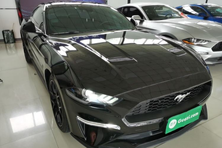Used Ford Mustang 2019 2.3L EcoBoost Front Right 45 Deg