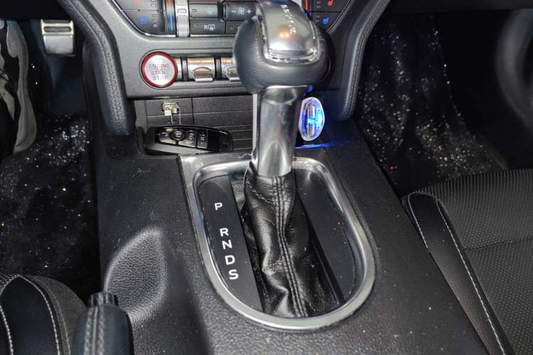 Used Ford Mustang 2019 2.3L EcoBoost Gear Lever