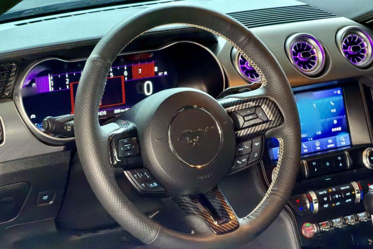 Used Ford Mustang 2019 2.3L EcoBoost Interior 1
