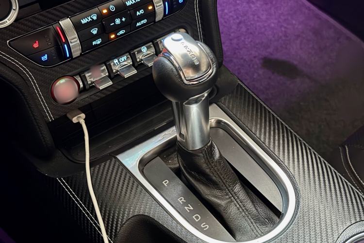 Used Ford Mustang 2019 2.3L EcoBoost Interior 5