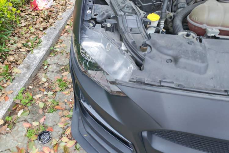 Used Ford Mustang 2019 2.3L EcoBoost Performance Enhanced Edition Right Front Headlight