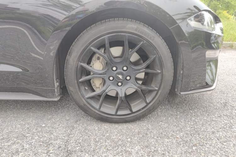 Used Ford Mustang 2019 2.3L EcoBoost Right Front Wheel Hub