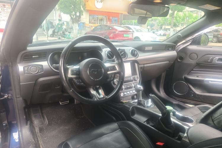Used Ford Mustang 2019 2.3L EcoBoost Dark Knight Sport Edition Center Console