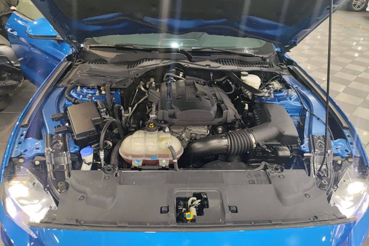 Used Ford Mustang 2019 2.3L EcoBoost Engine Bay