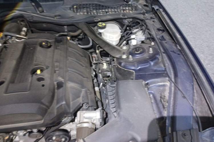 Used Ford Mustang 2019 2.3L EcoBoost Engine Bay Left