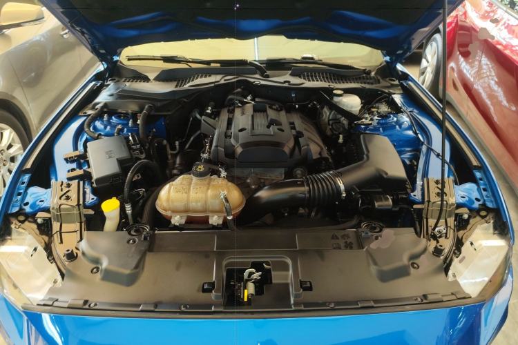 Used Ford Mustang 2019 2.3L EcoBoost Engine Bay