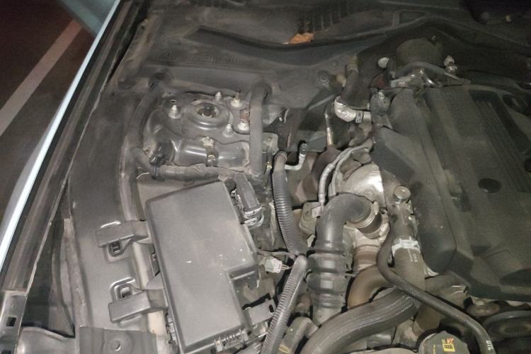 Used Ford Mustang 2019 2.3L EcoBoost Engine Bay Right