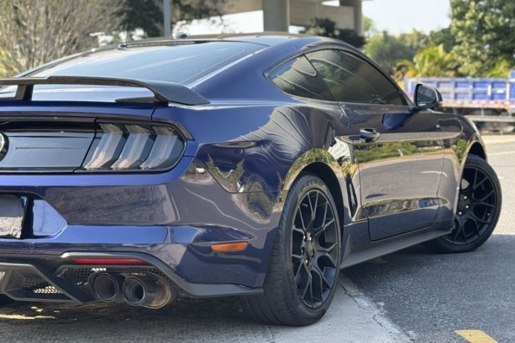 Used Ford Mustang 2019 2.3L EcoBoost Exterior 3