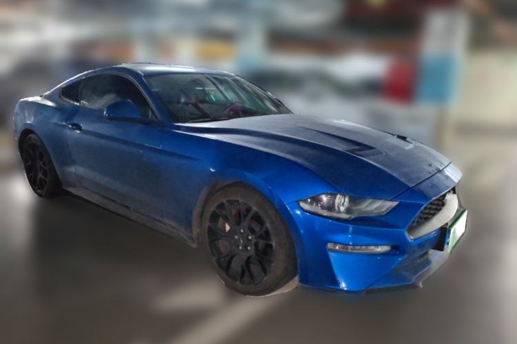 Used Ford Mustang 2019 2.3L EcoBoost Front Right 45 Deg