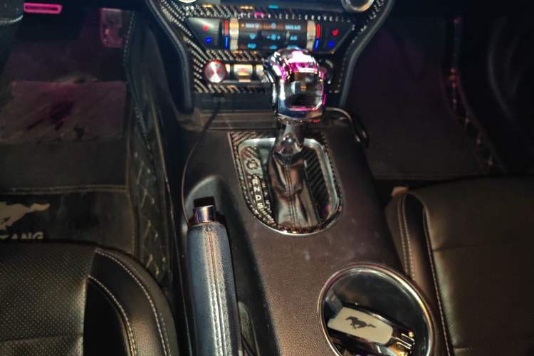 Used Ford Mustang 2019 2.3L EcoBoost Gear Lever