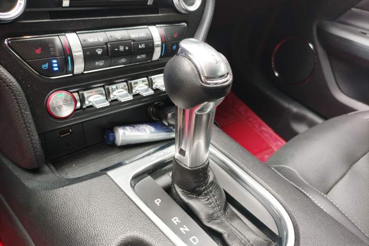 Used Ford Mustang 2019 2.3L EcoBoost Gear Lever