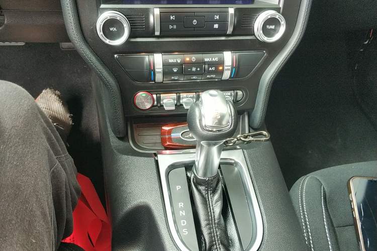 Used Ford Mustang 2019 2.3T Automatic Hardtop Base Version U.S. Specification Gear Lever