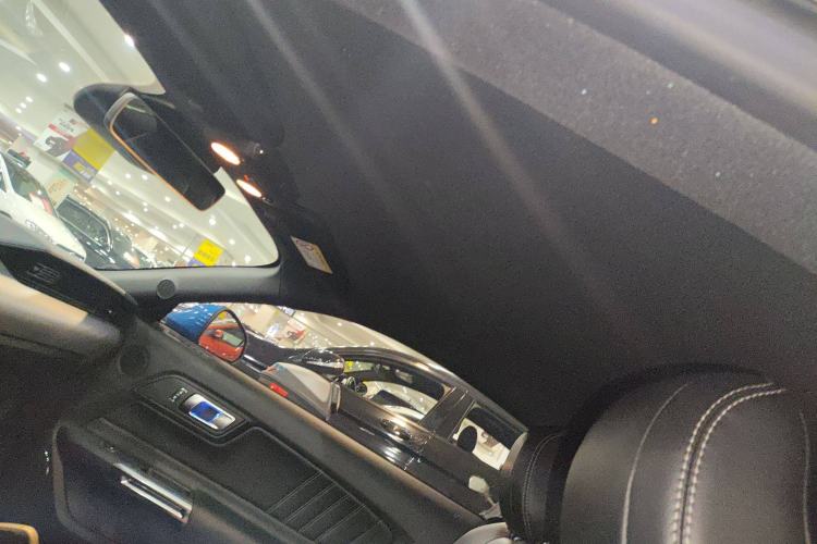 Used Ford Mustang 2019 2.3L EcoBoost Headliner