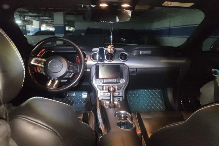 Used Ford Mustang 2019 2.3L EcoBoost Headliner