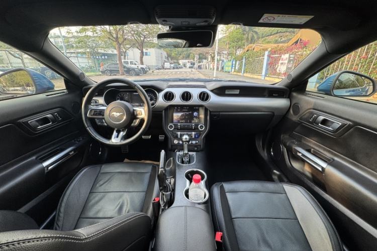 Used Ford Mustang 2019 2.3L EcoBoost Interior 1