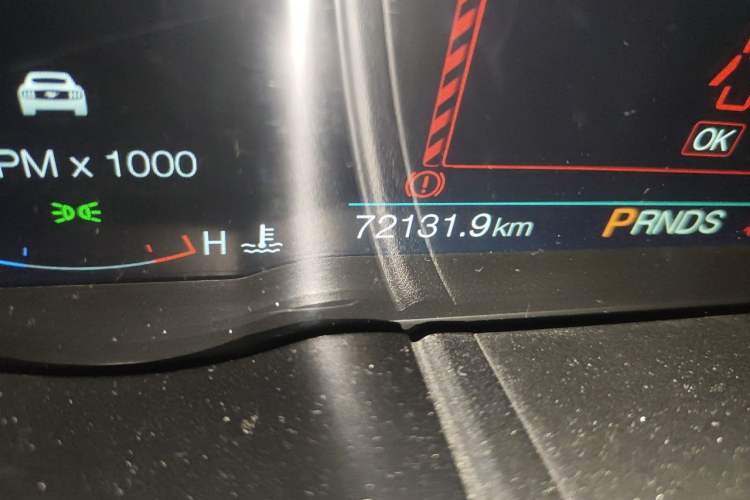 Used Ford Mustang 2019 2.3L EcoBoost Odometer Close Up