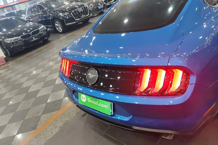 Used Ford Mustang 2019 2.3L EcoBoost Rear