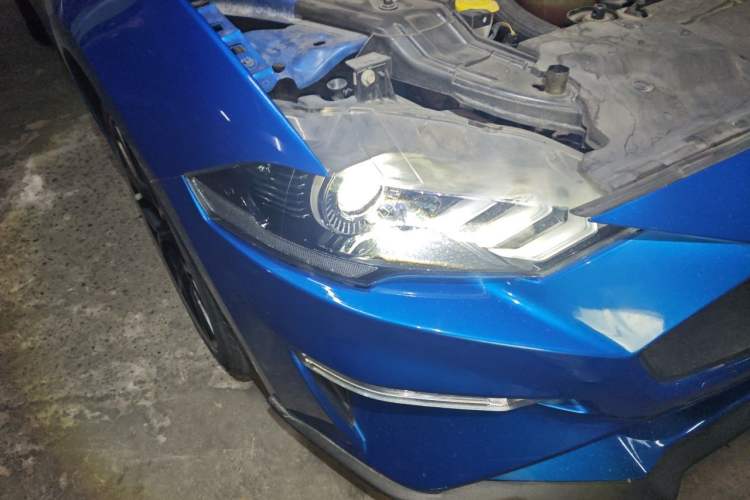Used Ford Mustang 2019 2.3L EcoBoost Right Front Headlight