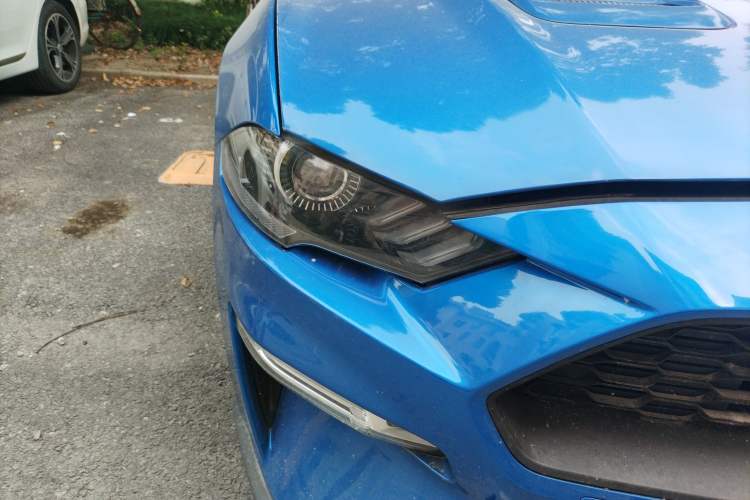 Used Ford Mustang 2019 2.3L EcoBoost Right Front Headlight