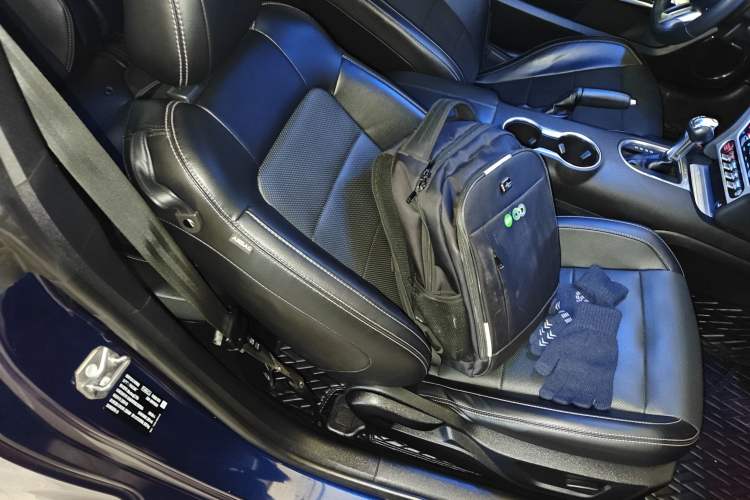 Used Ford Mustang 2019 2.3L EcoBoost Right Front Seat