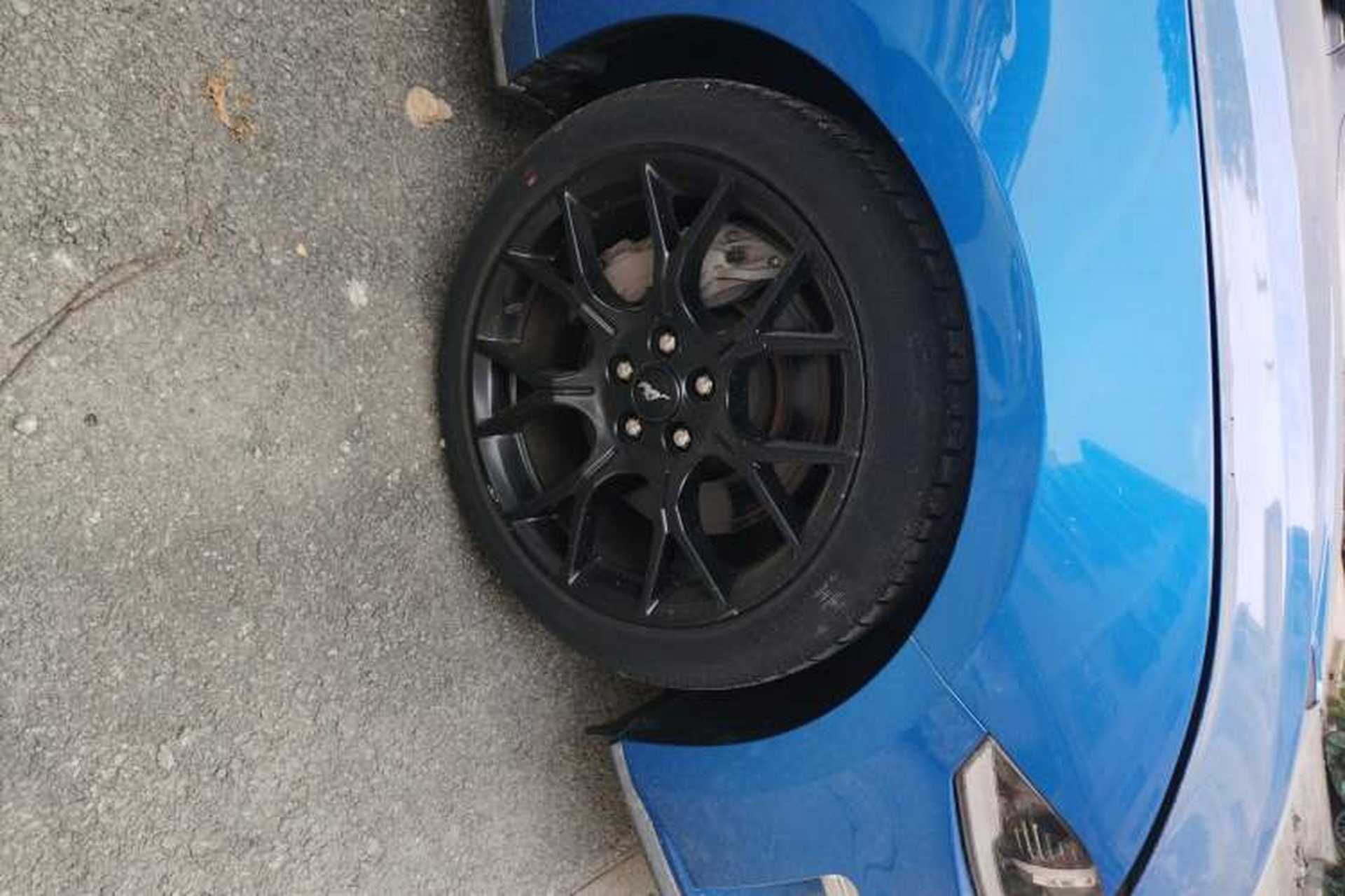 Used Ford Mustang 2019 2.3L EcoBoost Right Front Wheel Hub