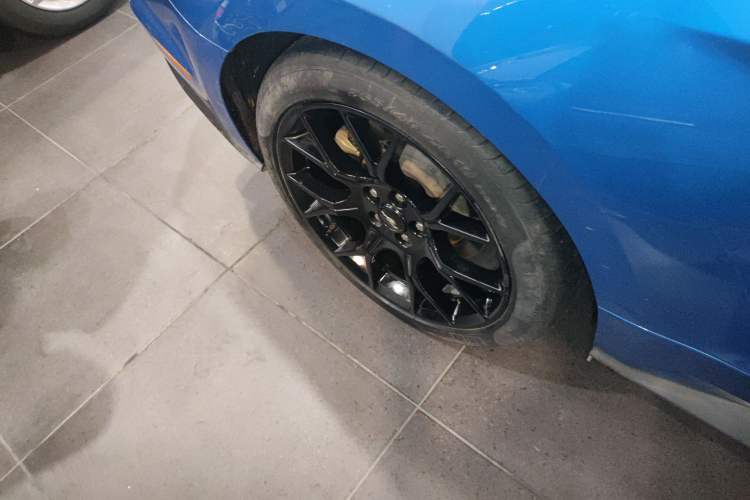 Used Ford Mustang 2019 2.3L EcoBoost Right Rear Wheel Hub