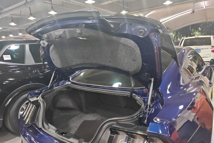 Used Ford Mustang 2019 2.3L EcoBoost Trunk