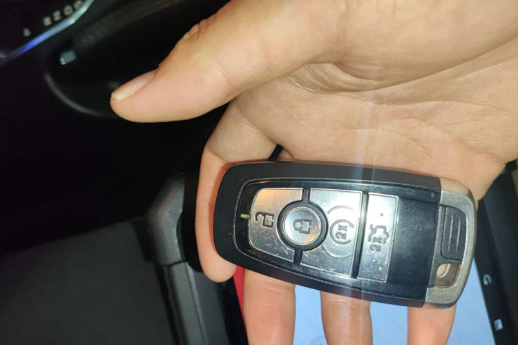 Used Ford Mustang 2019 2.3L EcoBoost Vehicle Key