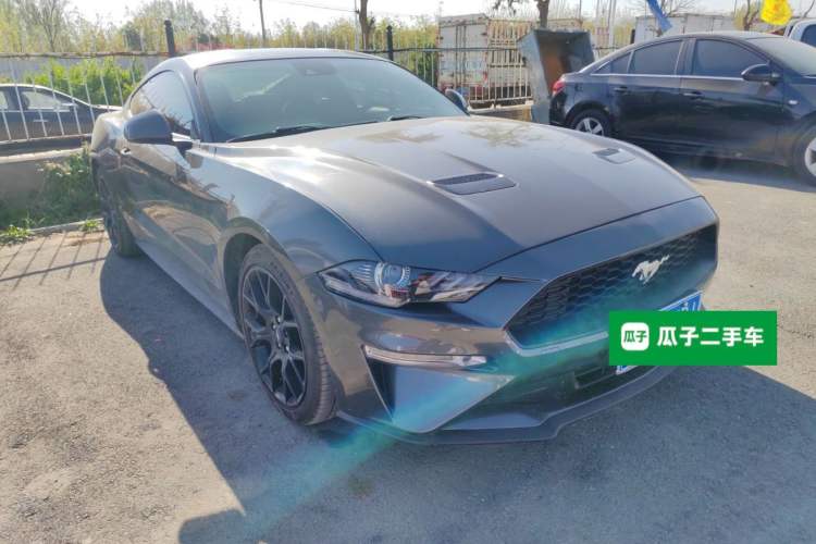 Used Ford Mustang 2019 2.3L EcoBoost Front Right 45 Deg