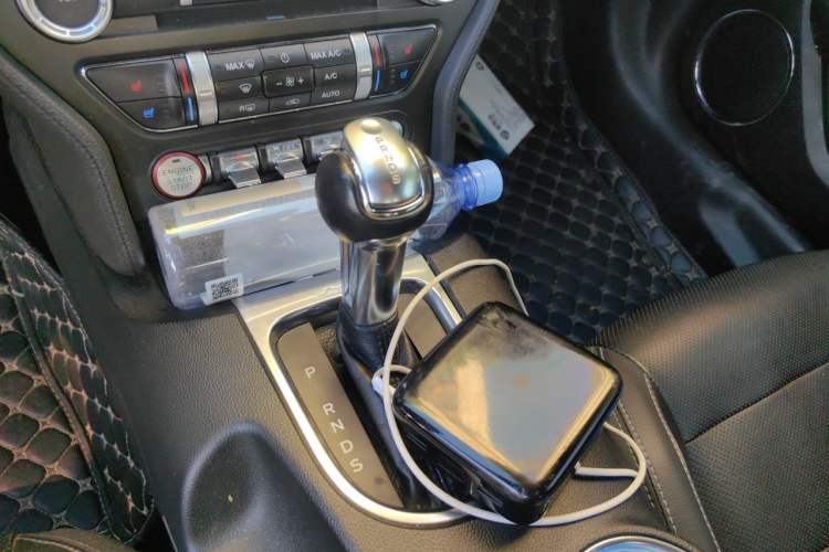 Used Ford Mustang 2019 2.3L EcoBoost Gear Lever